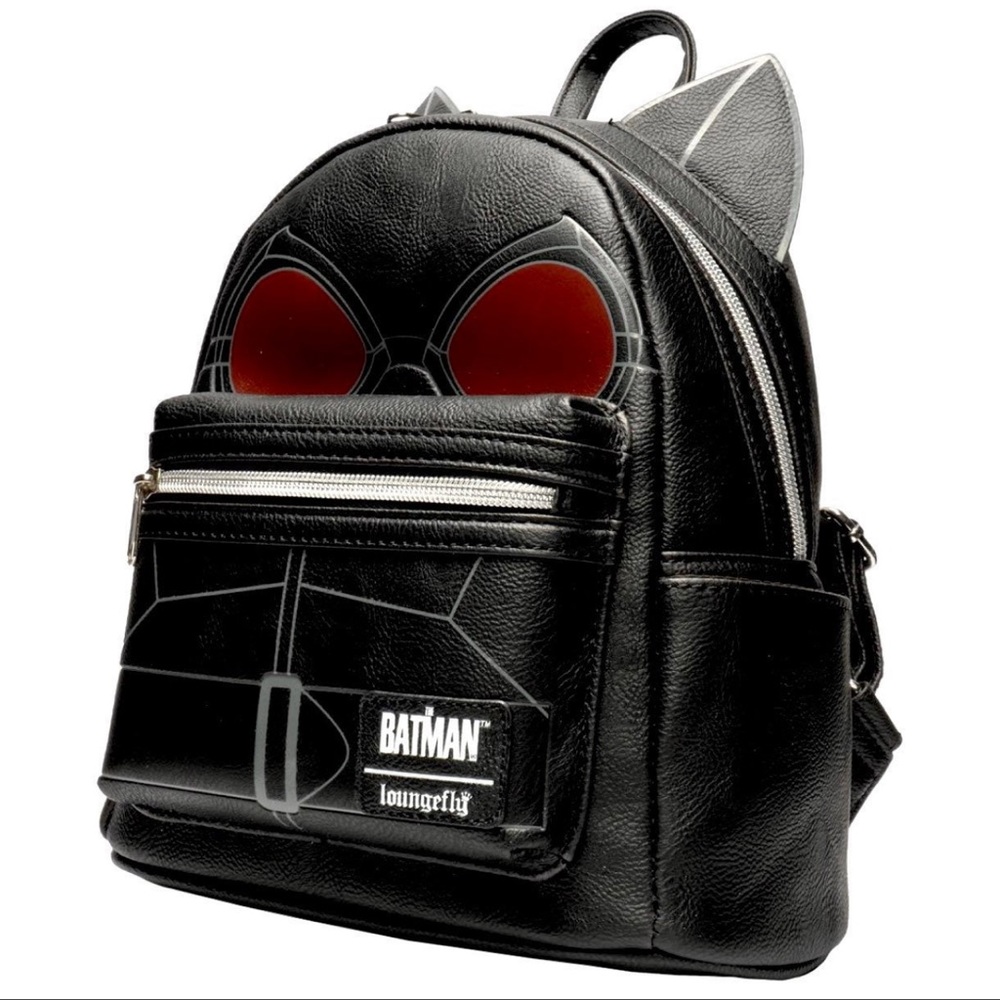 CatWoman Backpack Exclusive LE RARE***FIRM PRICE - Picture 4 of 9